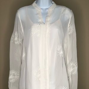 NWOT Simply Vera Wang Blouse